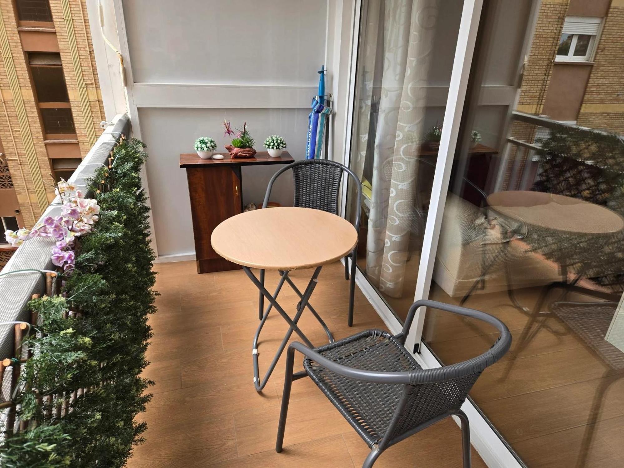Comfortable Apartment In Malaga With Balcony And City View 81 M² Exteriör bild